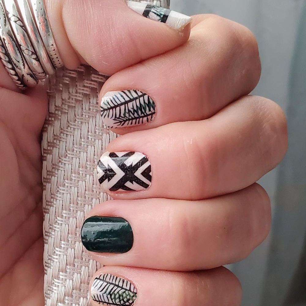 5/$25 RANDOM MYSTERY COLOR STREET nail wraps - Picture 8 of 15